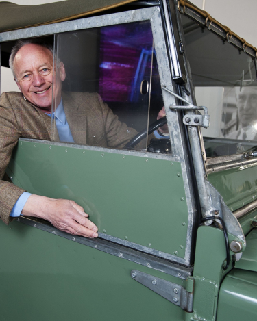 lr_65years_defender_300413_04
