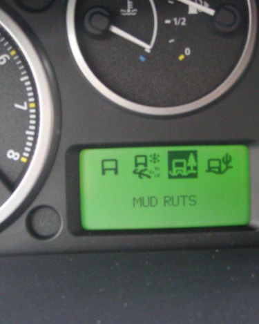 LR2_SE_Interior_45