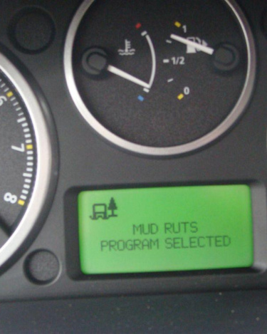 LR2_SE_Interior_51