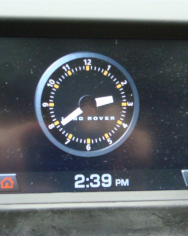 LR2_SE_Interior_6