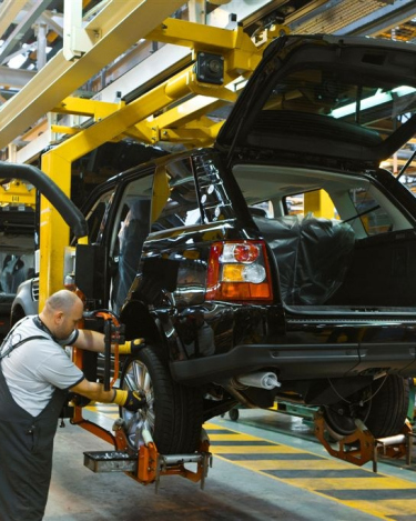 Land_Rover_Factory_12