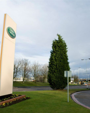 Land_Rover_Factory_13