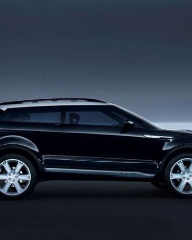 Land_Rover_LRX_Concept_in_Black_9