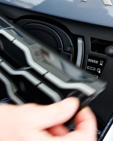 2018-Range-Rover-PHEV-in-Action-49