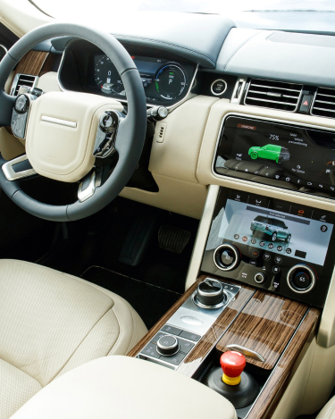 2018-Range-Rover-PHEV-Interior-1