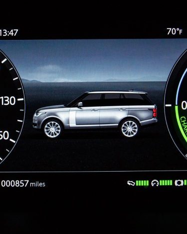 2018-Range-Rover-PHEV-Interior-4