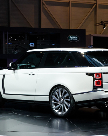Range-Rover-SV-Coupe-14