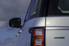 2014-Range-Rover-Hybrid-Media-Preview-22