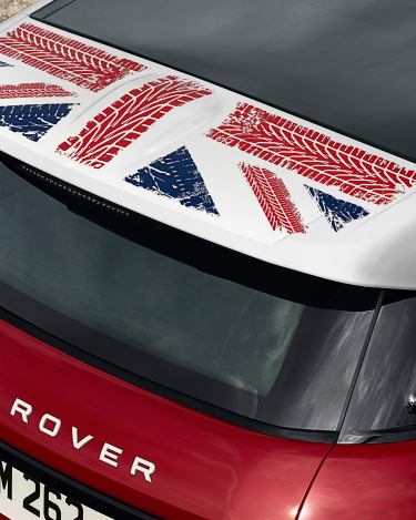 2015-Range-Rover-Evoque-SW1-HUD-1