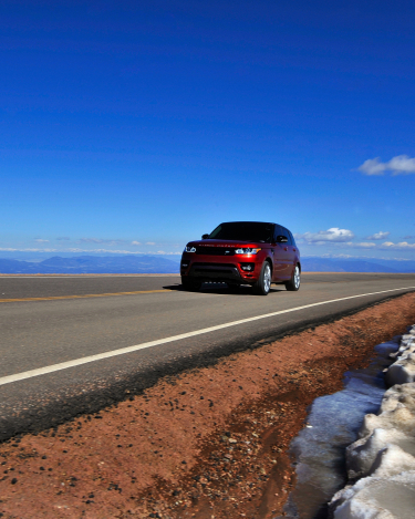 All-New Range Rover Sport sets Pikes Peak Hill Climb Record