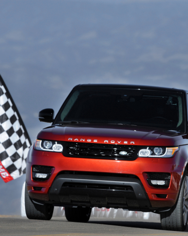 All-New Range Rover Sport sets Pikes Peak Hill Climb Record