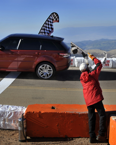 All-New Range Rover Sport sets Pikes Peak Hill Climb Record
