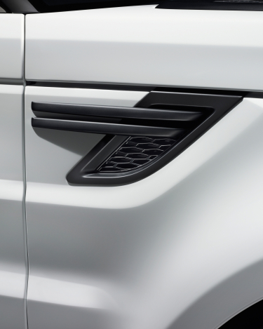 Range-Rover-Sport-Stealth-Pack-4