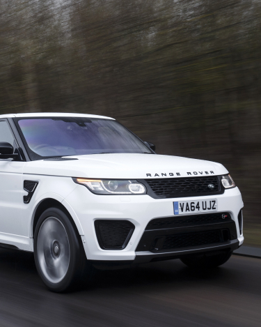 Range-Rover-Sport-SVR-in-White-103