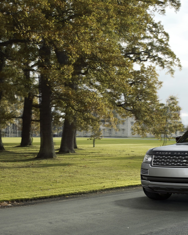 2016-Range-Rover-SVAutobiography-19