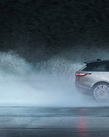 rrvelar18my295glhdlocationdynamic010317