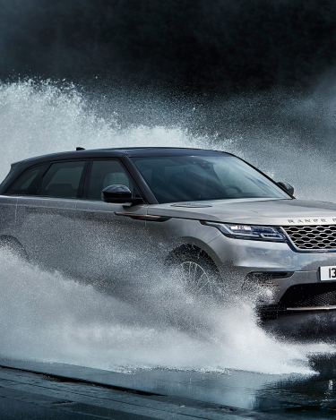 rrvelar18my435glhdprlocationdynamic010317