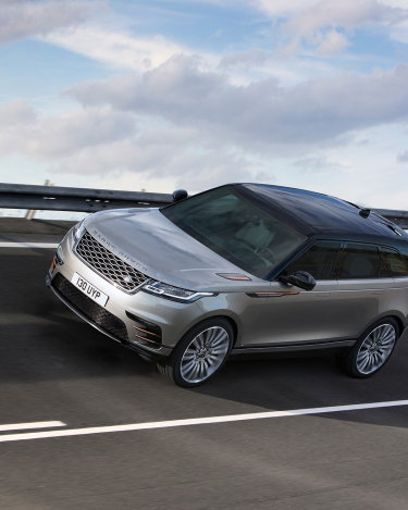 rrvelar18my445glhdprlocationdynamic010317