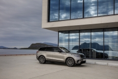 range-rover-velar-first-edition-static-1