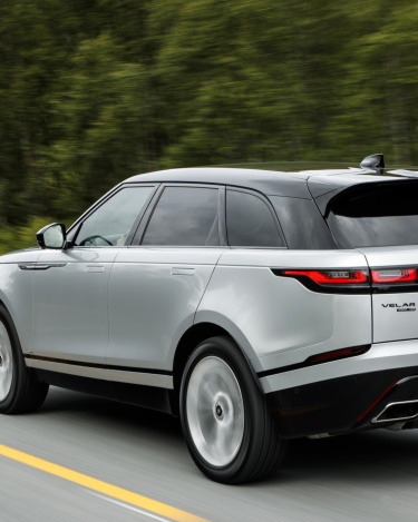 my18-range-rover-velar-31