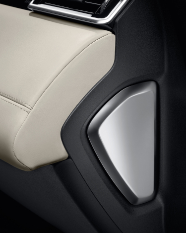 Range-Rover-Velar-Interior-Details-3