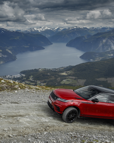 MY18-Velar-Offroad-Norway-14