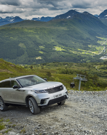 MY18-Velar-Offroad-Norway-2