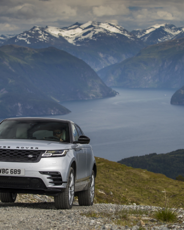 MY18-Velar-Offroad-Norway-5