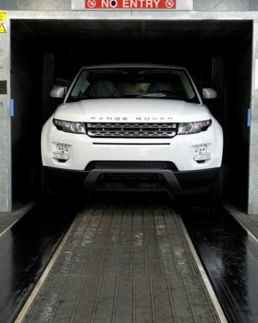 Range_Rover_Evoque_at_Manufacture_20