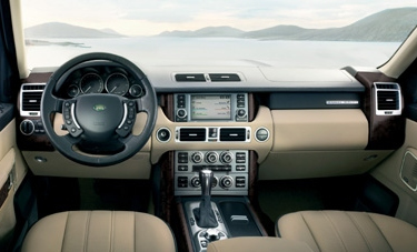 Range Rover Gains Extra Technology and Interior Features