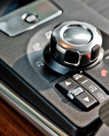 2011_Range_Rover_Sport_6