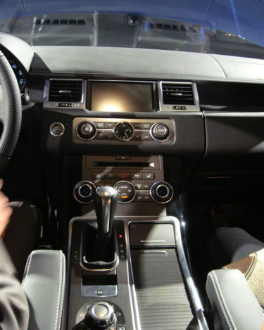 2010_Range_Rover_Sport_14