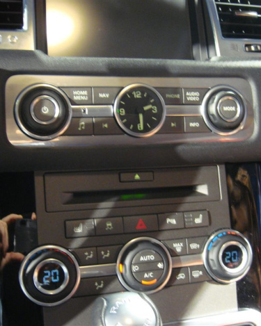 2010_Range_Rover_Sport_23