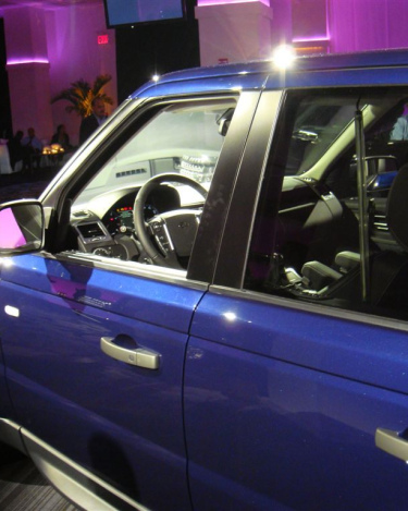 2010_Range_Rover_Sport_42