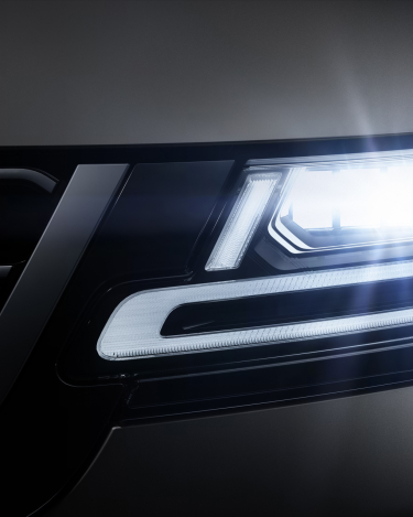 2020-Range-Rover-Evoque-in-Studio-2