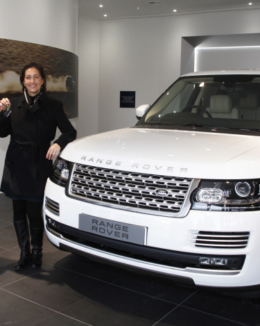 Visitor-Centre-at-Land-Rover-Solihull-1