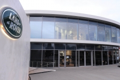 Visitor-Centre-at-Land-Rover-Solihull-3