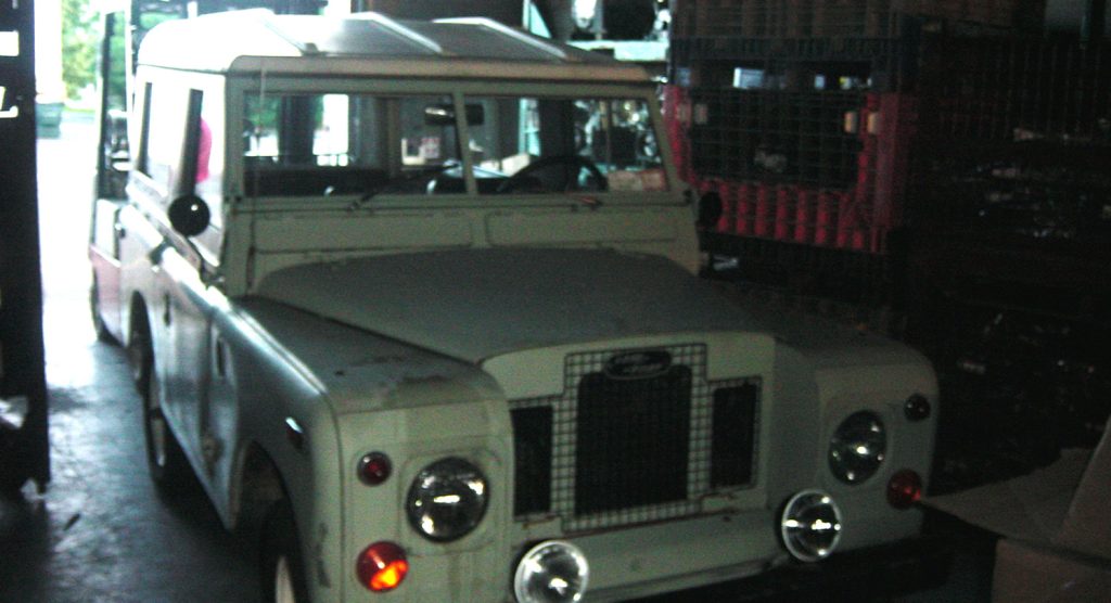 1971 Land Rover Series IIA before restoration
